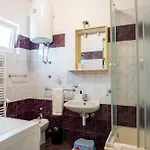 Arija Appartement *
