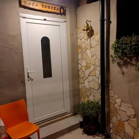 Apartament Arija *